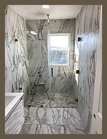 TG15 Swing shower door / panels